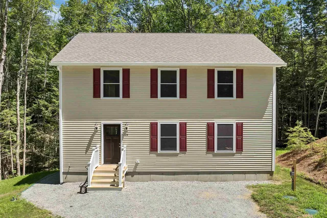 $479,900 | 128 Onset Road, Bennington, NH 03442