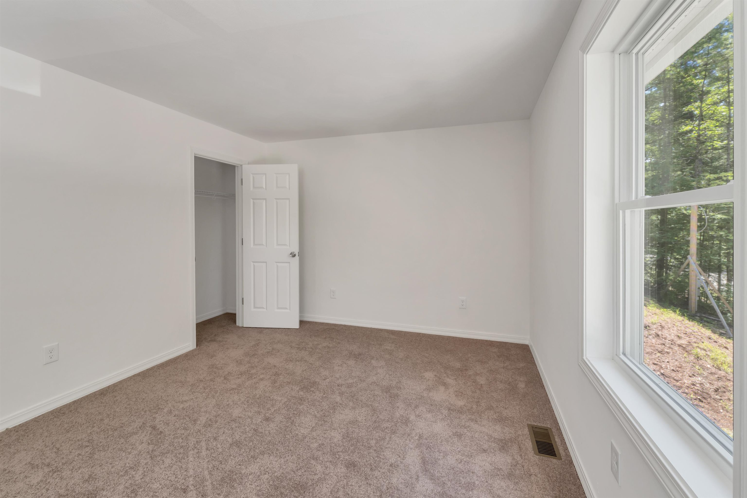 128 Onset Road Bennington, NH 03442 - Photo 28 of 50