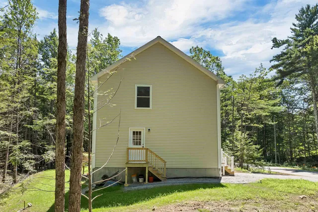 $479,900 | 128 Onset Road, Bennington, NH 03442