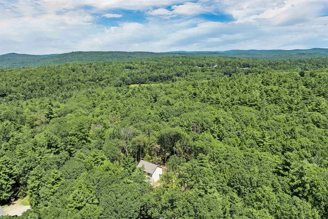 $479,900 | 128 Onset Road, Bennington, NH 03442