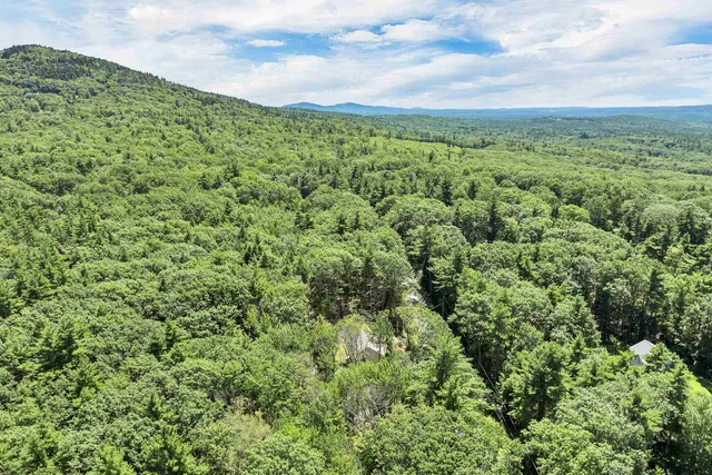 $479,900 | 128 Onset Road, Bennington, NH 03442