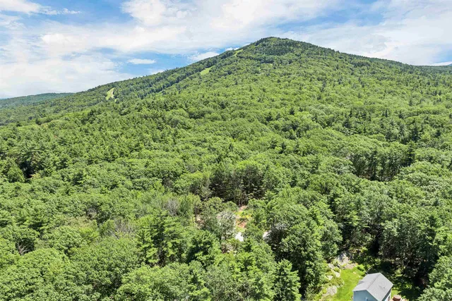 $479,900 | 128 Onset Road, Bennington, NH 03442