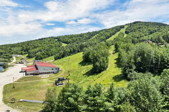 $479,900 | 128 Onset Road, Bennington, NH 03442