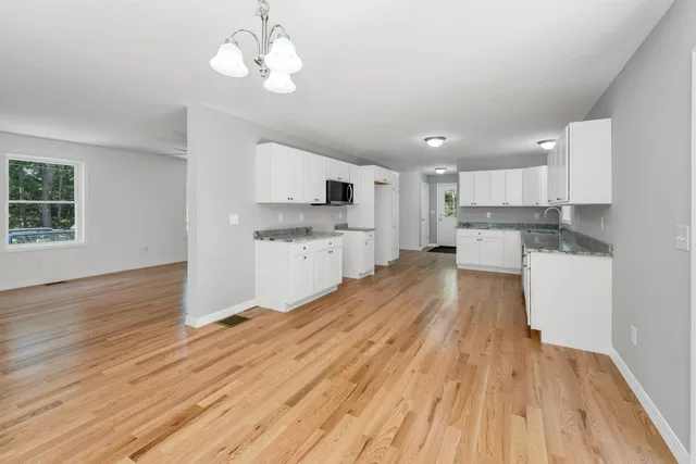 $479,900 | 128 Onset Road, Bennington, NH 03442