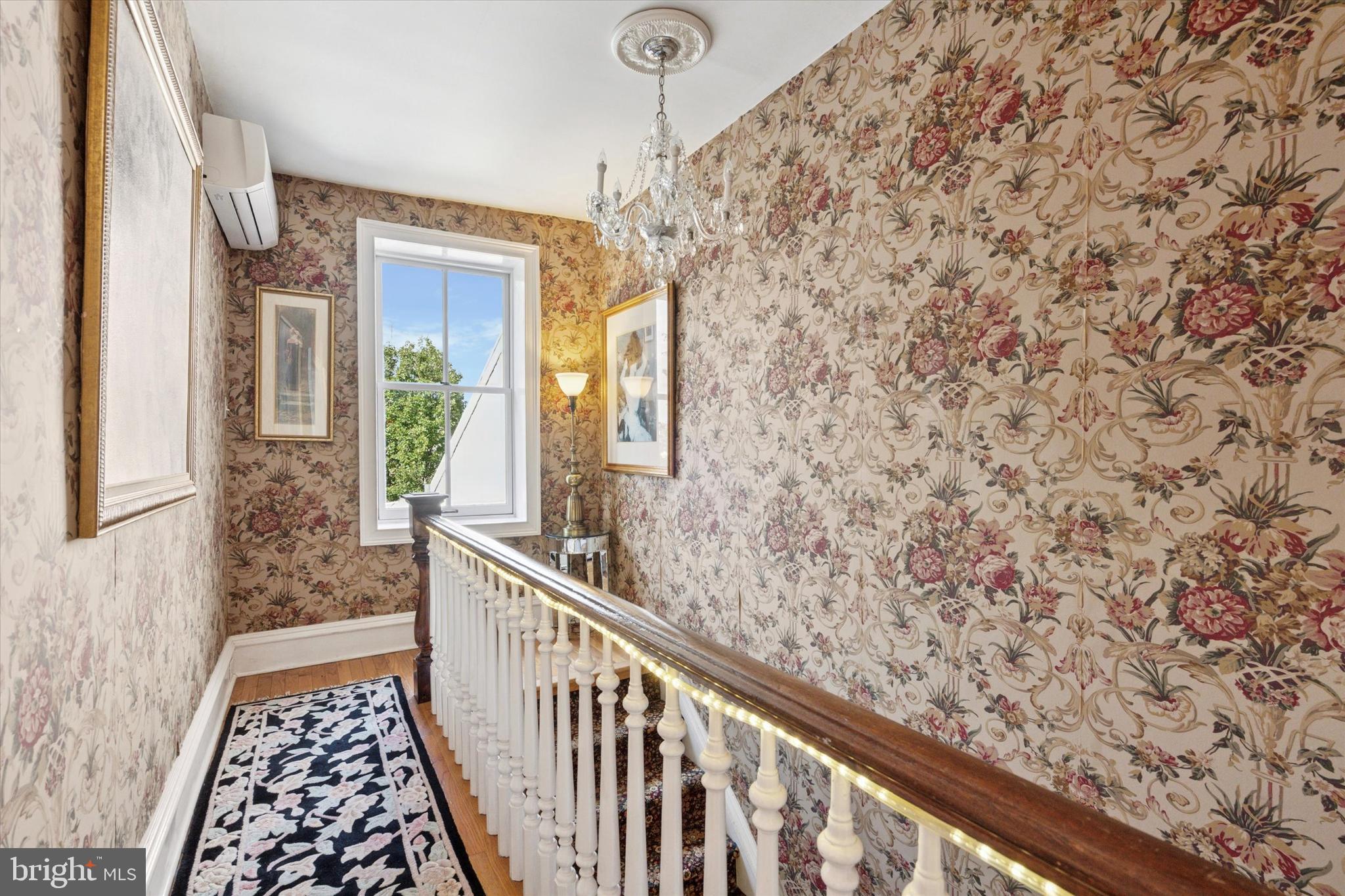 168 Gay Street Philadelphia, PA 19127 - Photo 38 of 49 Third floor landing