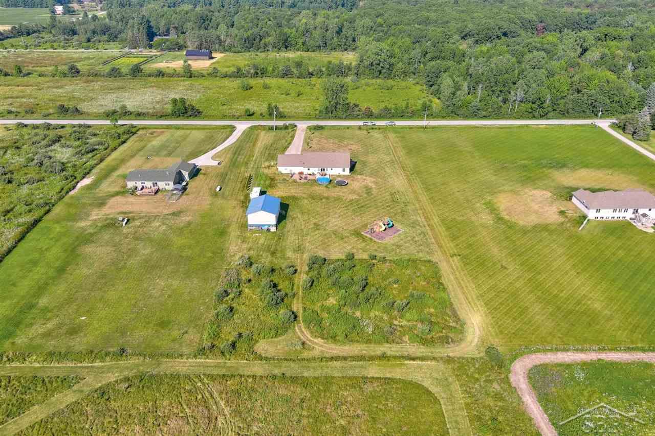 1739 South Brennan Road Hemlock, MI 48626 - Photo 55 of 56 50057328-54.JPG