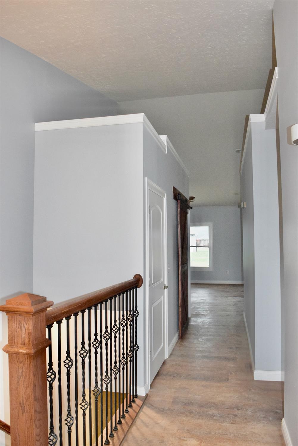 231 South Ridge Lane Versailles, IN 47042 - Photo 3 of 21
