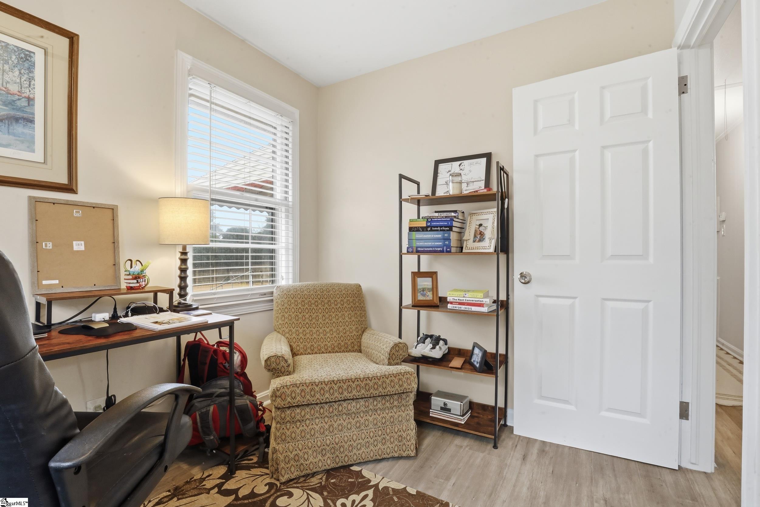 103 Fairlane Circle Greenville, SC 29607 - Photo 14 of 18