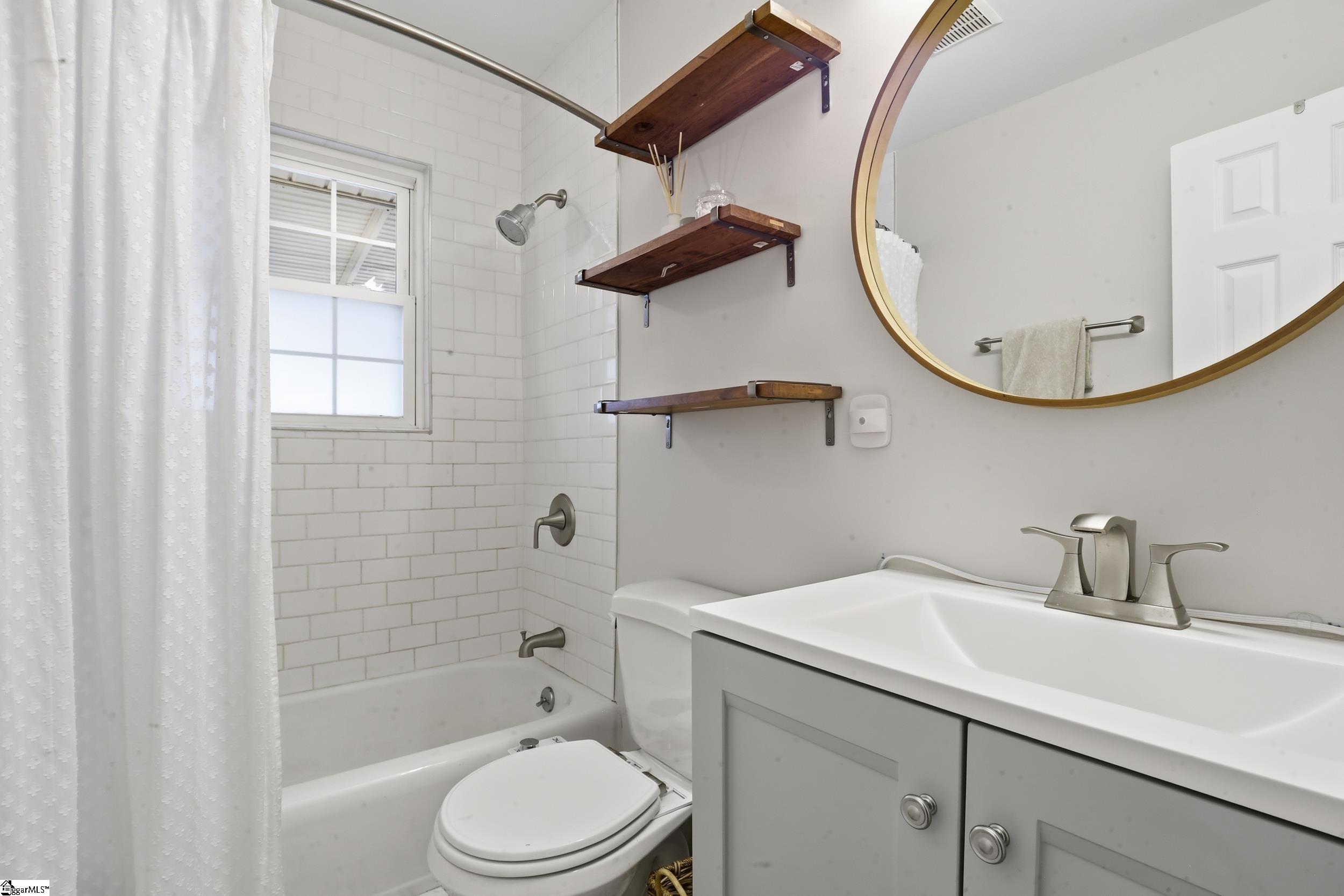 103 Fairlane Circle Greenville, SC 29607 - Photo 9 of 18