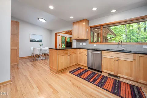 $969,000 | 1020 Burning Tree Drive, Chapel Hill, NC 27517
