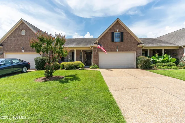 $409,500 | 3035 Braewood Court, Unit 102, Leland, NC 28451