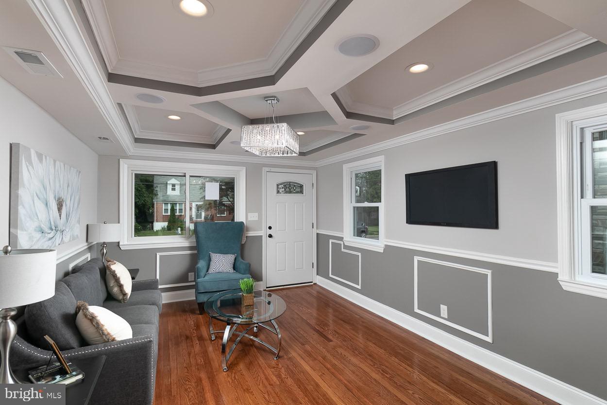 4113 Fordleigh Road Baltimore, MD 21215 - Photo 4 of 45 Gallery Image 4