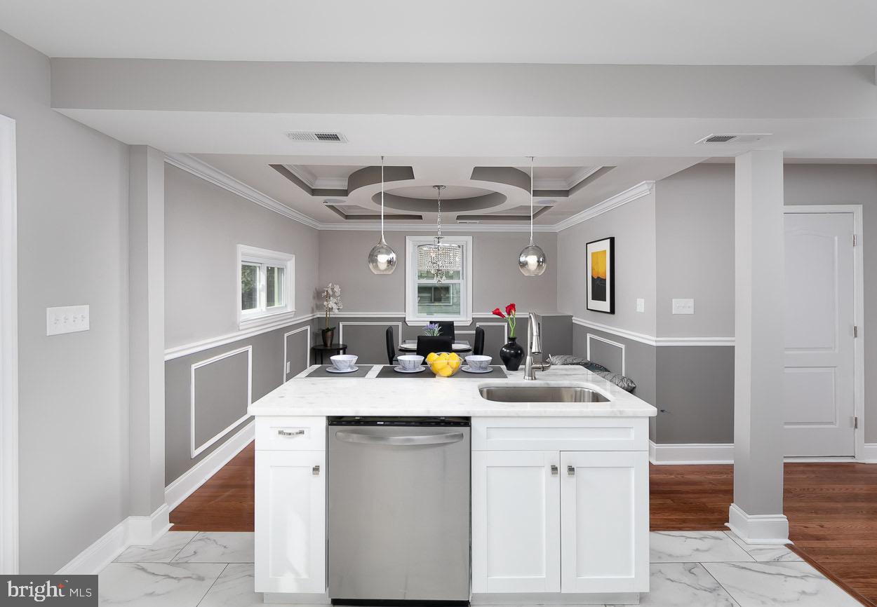 4113 Fordleigh Road Baltimore, MD 21215 - Photo 8 of 45 Gallery Image 8