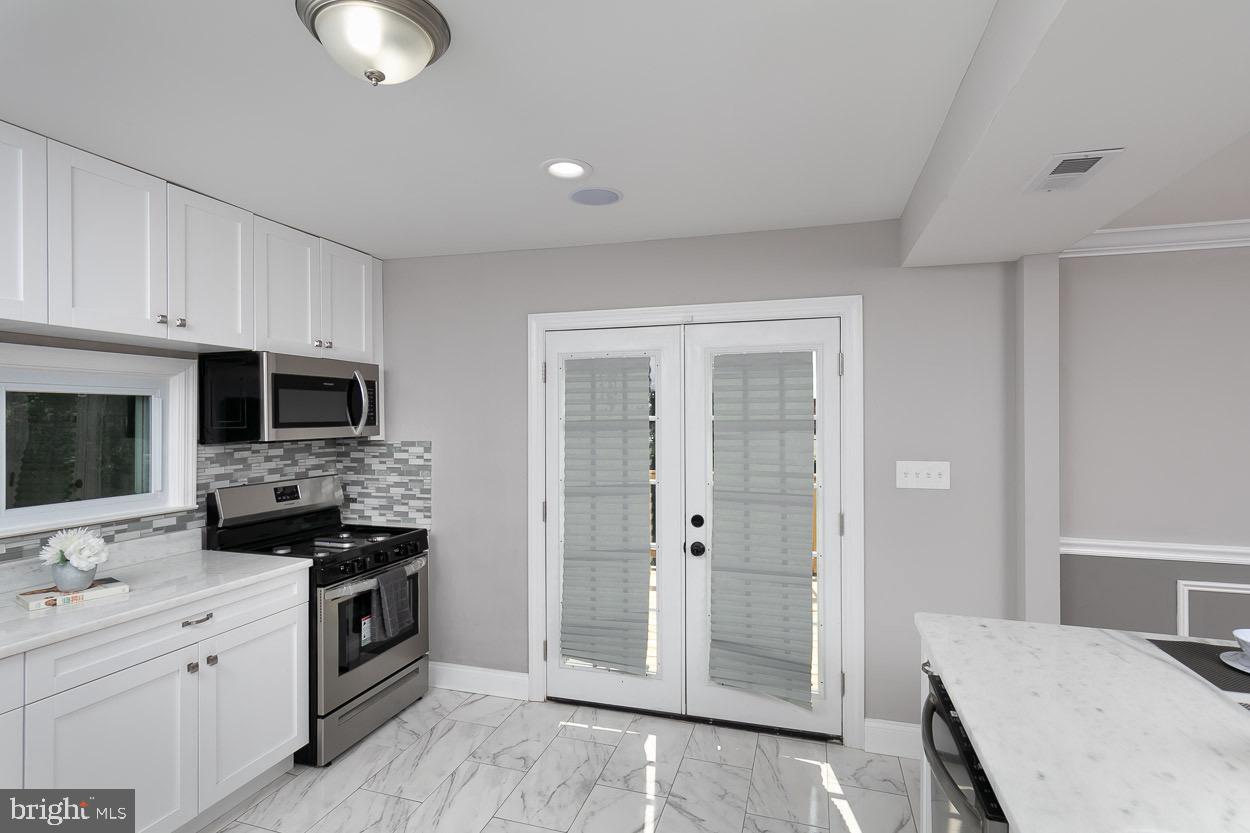 4113 Fordleigh Road Baltimore, MD 21215 - Photo 10 of 45 Gallery Image 10