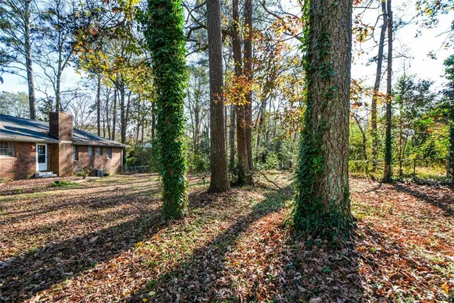 $300,000 | 1316 White Oak Street Southeast, Conyers, GA 30013