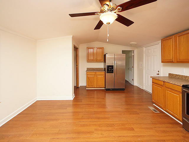 117 Kingsville Road Moncks Corner, SC 29461 - Photo 8 of 32 08