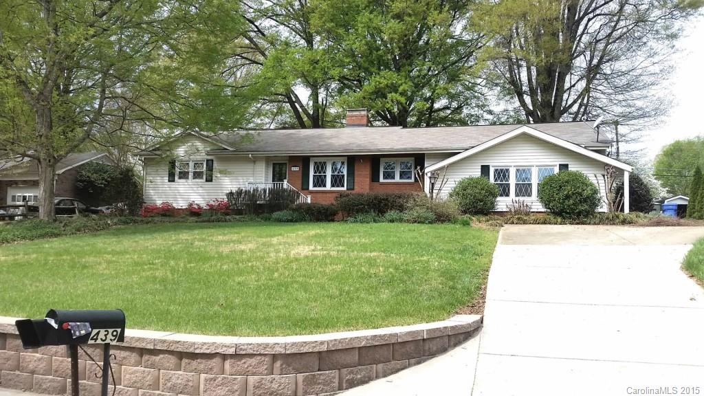 439 Fieldstone Road, Unit 2 Mooresville, NC 28115 - Photo 1 of 16