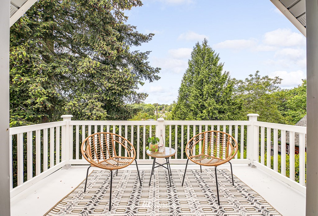 5420 Renton Avenue South Seattle, WA 98118 - Photo 18 of 28 Gallery Image 18