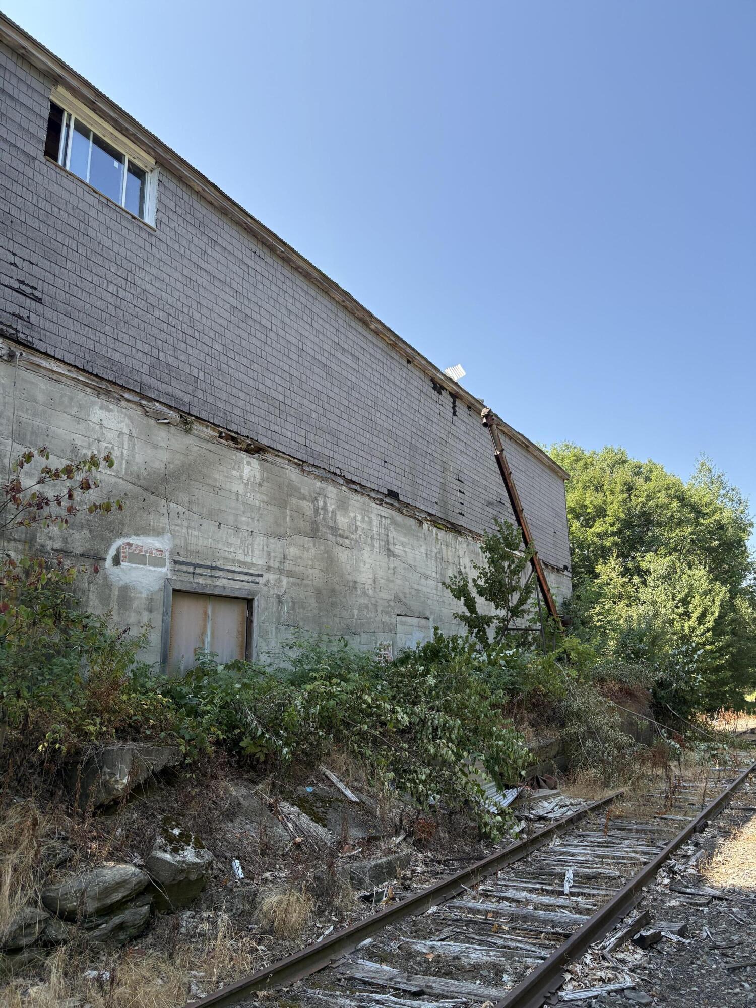 33 Veterans Highway Brooks, ME 04921 - Photo 22 of 47 IMG_9422