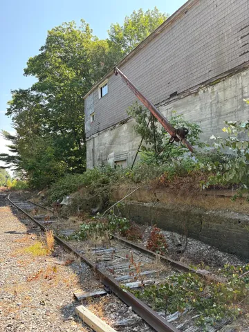 $165,000 | 33 Veterans Highway, Brooks, ME 04921