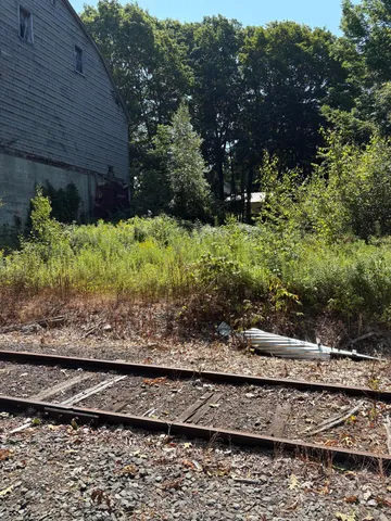 $165,000 | 33 Veterans Highway, Brooks, ME 04921