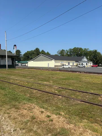 $165,000 | 33 Veterans Highway, Brooks, ME 04921