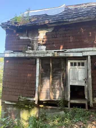 $165,000 | 33 Veterans Highway, Brooks, ME 04921