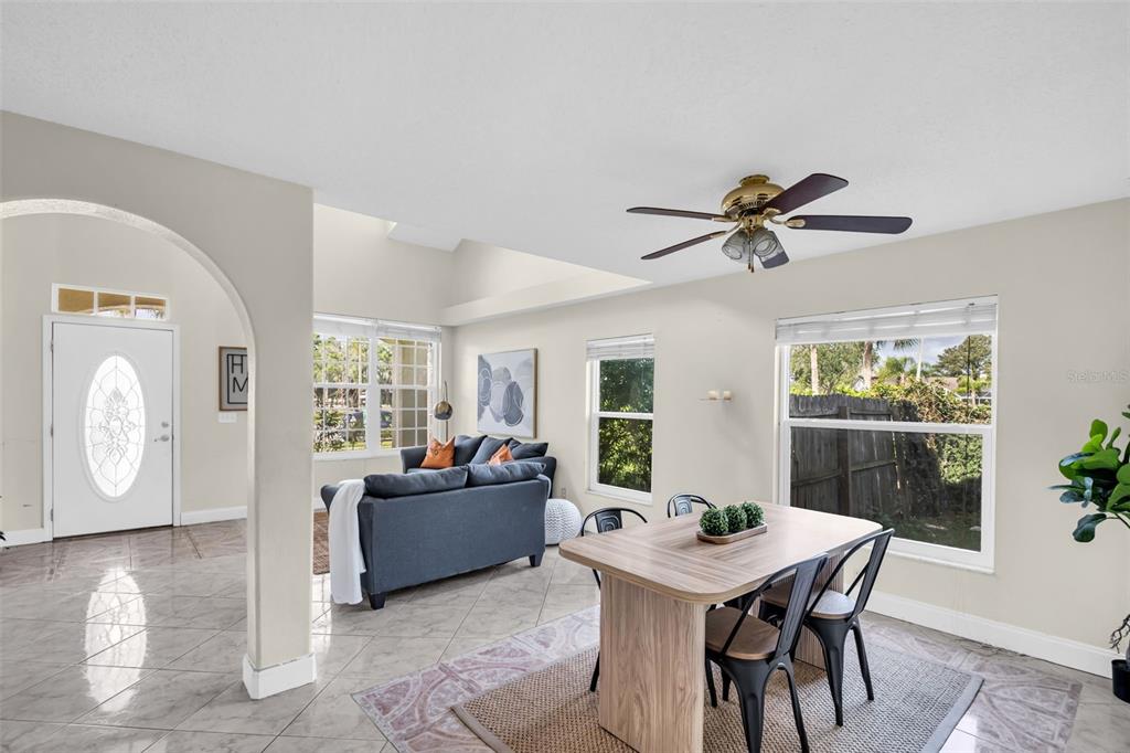 301 Tavernier Drive Oldsmar, FL 34677 - Photo 13 of 68