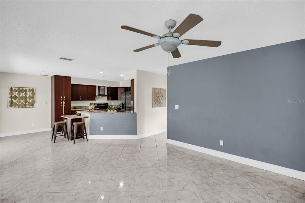 301 Tavernier Drive Oldsmar, FL 34677 - Photo 14 of 68