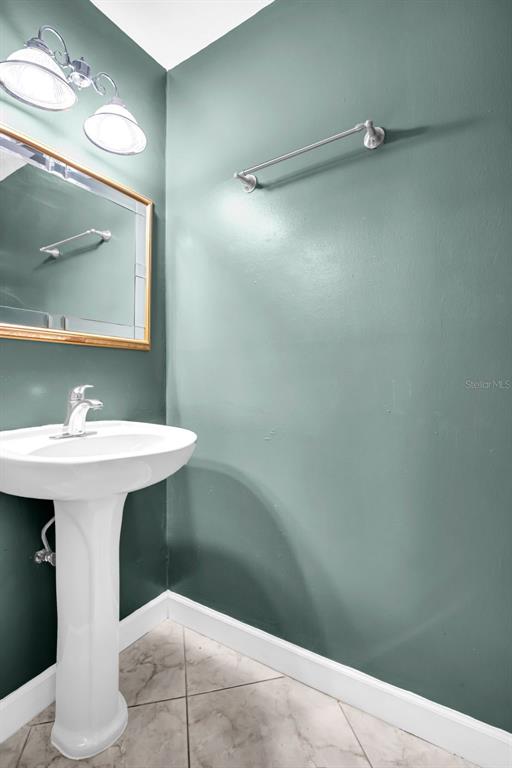 301 Tavernier Drive Oldsmar, FL 34677 - Photo 39 of 68