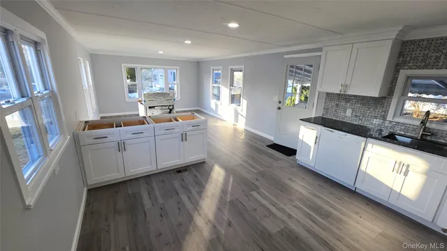 $239,000 | 13 Buttercup Drive, Bohemia, NY 11716