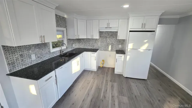 $239,000 | 13 Buttercup Drive, Bohemia, NY 11716