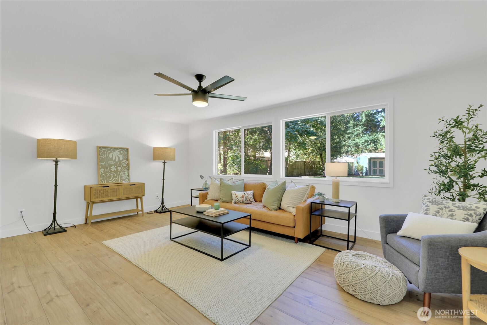 20915 West Richmond Road Bothell, WA 98021 - Photo 17 of 40 Gallery Image 17