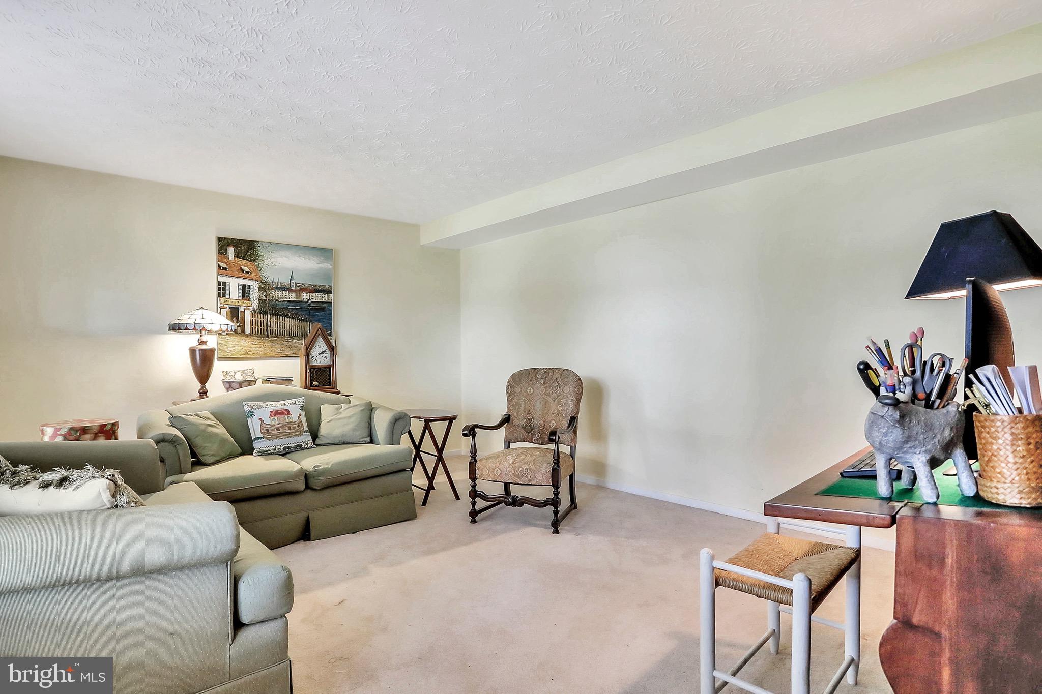 5709 Mountville Road Adamstown, MD 21710 - Photo 20 of 73 Study/Formal living room