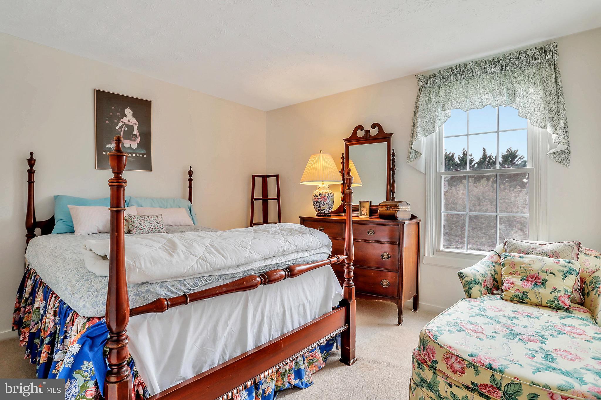 5709 Mountville Road Adamstown, MD 21710 - Photo 37 of 73 4th bedroom