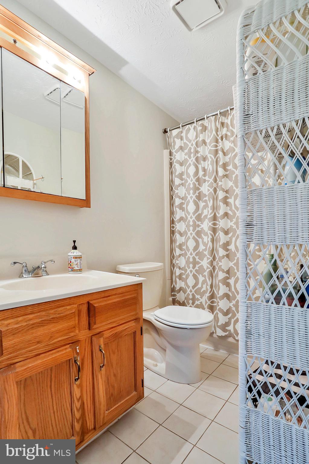 5709 Mountville Road Adamstown, MD 21710 - Photo 38 of 73 Full bath, upper level
