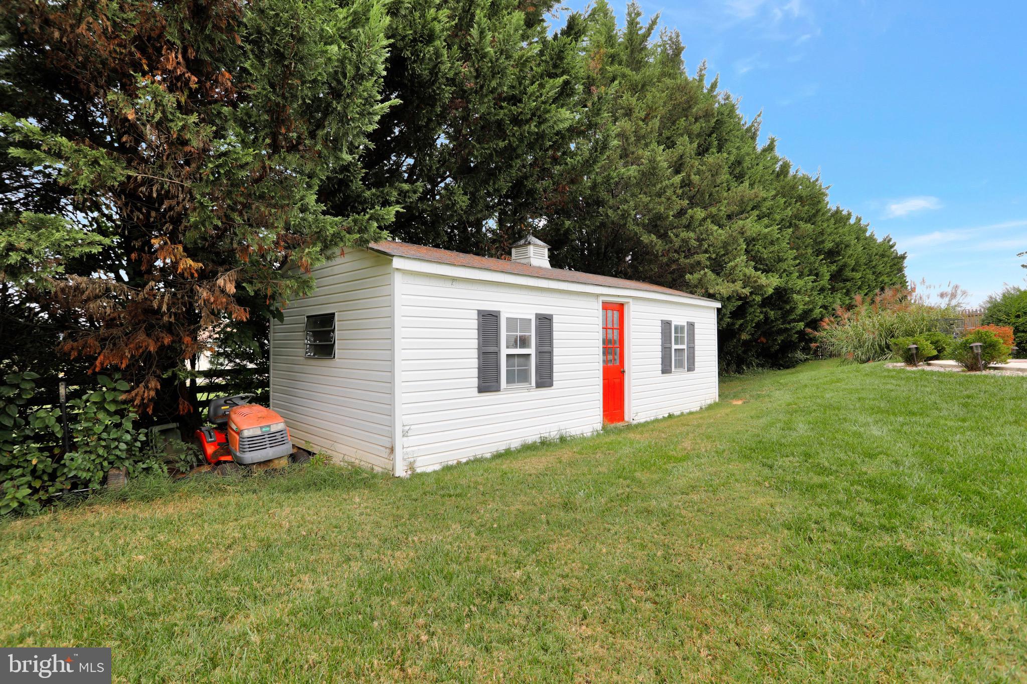 5709 Mountville Road Adamstown, MD 21710 - Photo 52 of 73 Storage shed