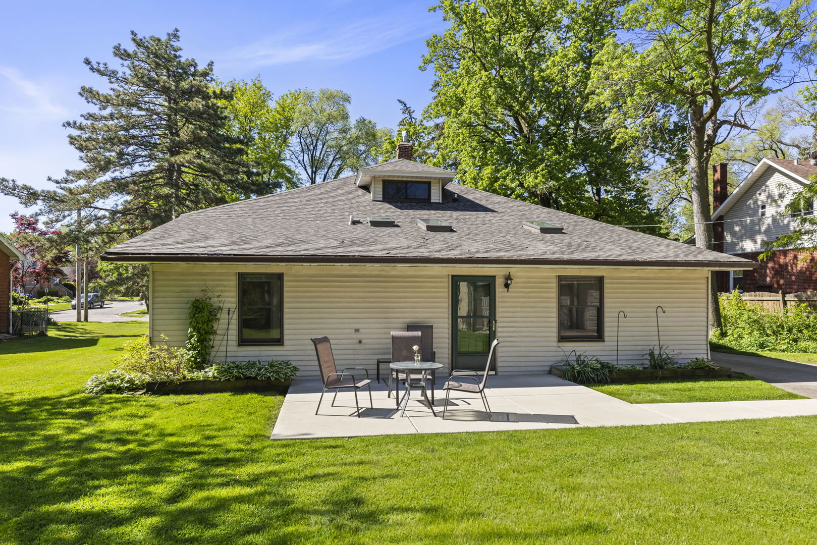 1924 Pine Road Homewood, IL 60430 - Photo 25 of 28