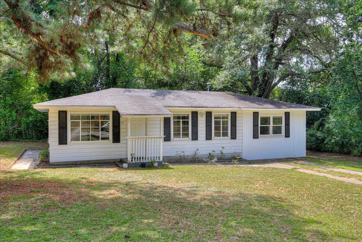 401 Burroughs Street Jackson, SC 29831 - Photo 2 of 17