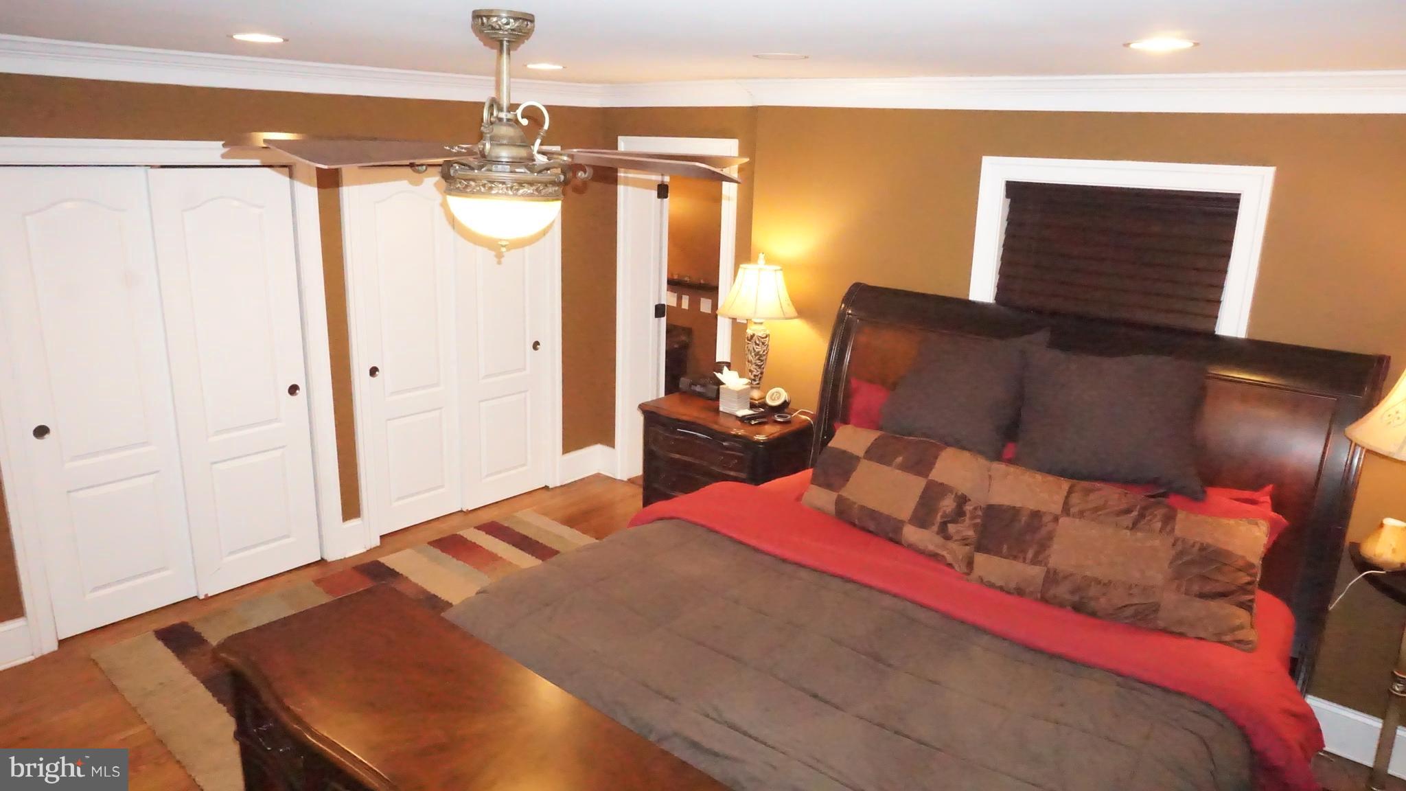 9105 Cuckold Point Road Baltimore, MD 21219 - Photo 107 of 150 Master Suite