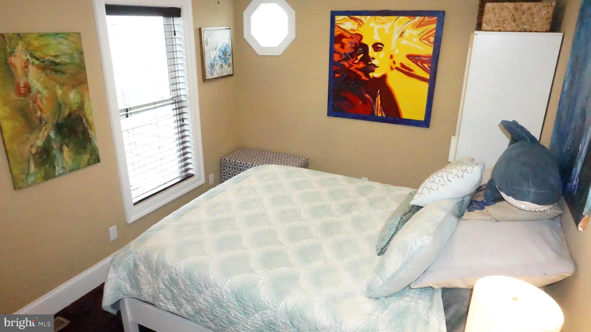 9105 Cuckold Point Road Baltimore, MD 21219 - Photo 23 of 150