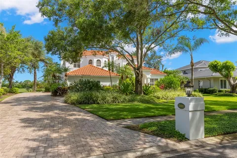 $1,949,000 | 7401 Watersilk Drive, Pinellas Park, FL 33782