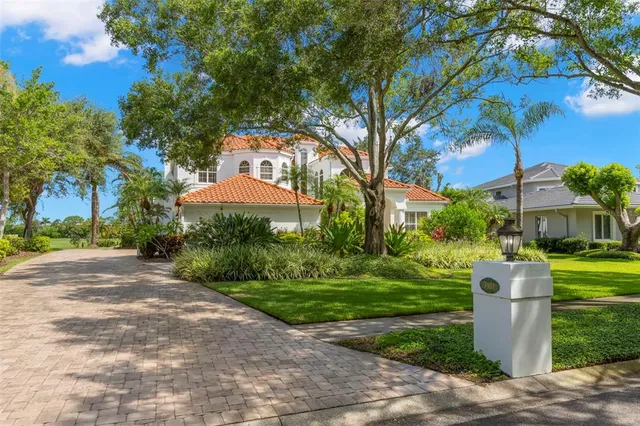 $1,949,000 | 7401 Watersilk Drive, Pinellas Park, FL 33782