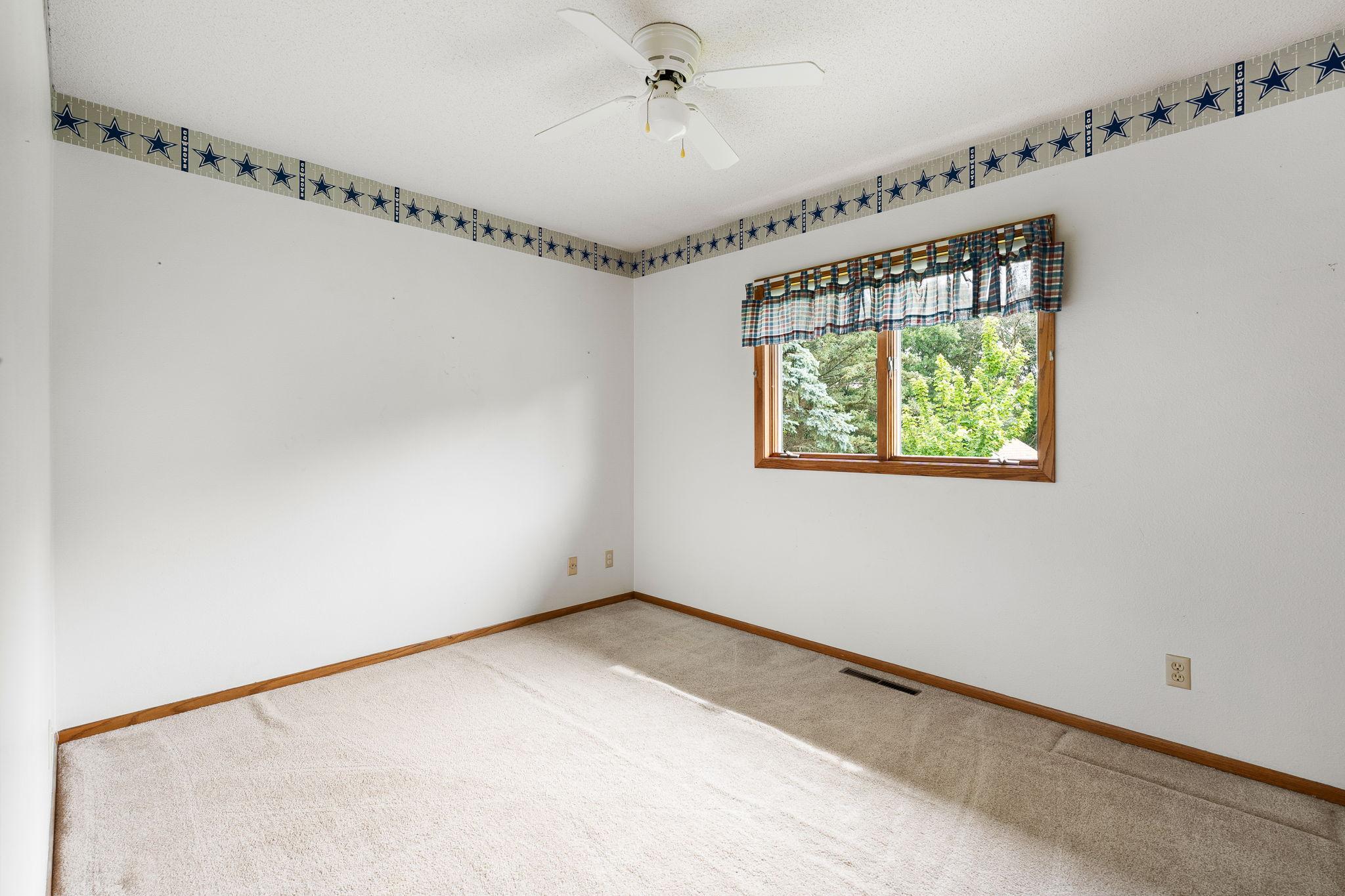 1807 9th Street Southwest Austin, MN 55912 - Photo 40 of 53