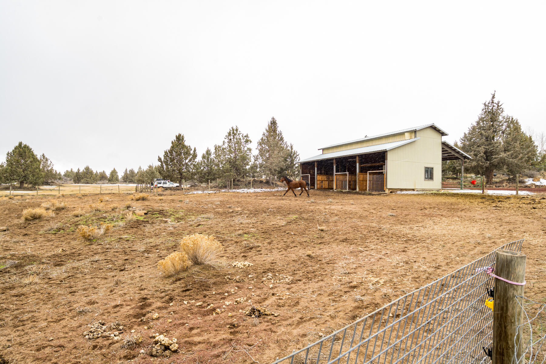 20515 Bowery Lane Bend, OR 97703 - Photo 12 of 46 JH5_4092