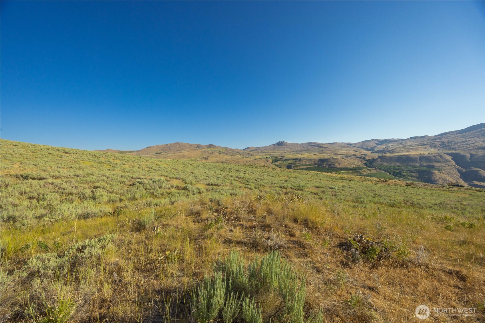 0 Goat Ridge, Unit 6 Pateros, WA 98846 - Photo 16 of 39 a view of mountain view with an ocean