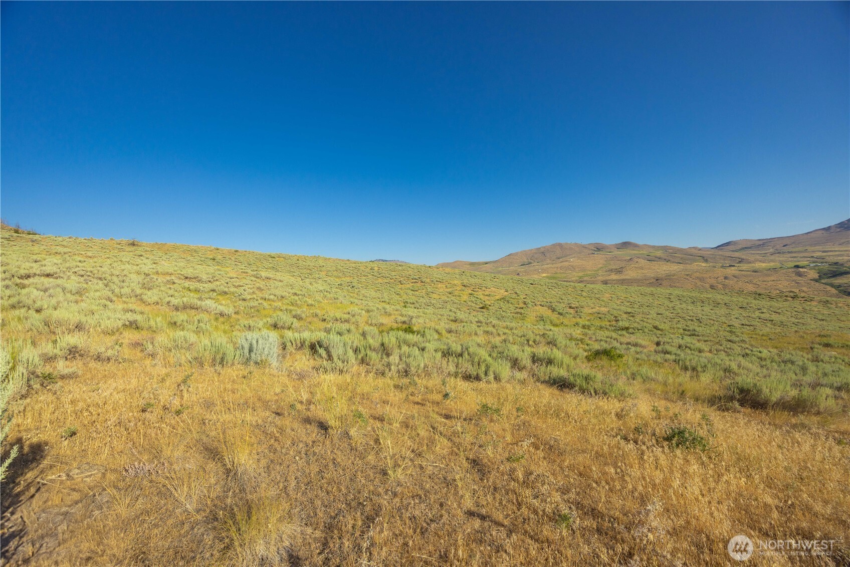 0 Goat Ridge, Unit 6 Pateros, WA 98846 - Photo 17 of 39 a view of an ocean