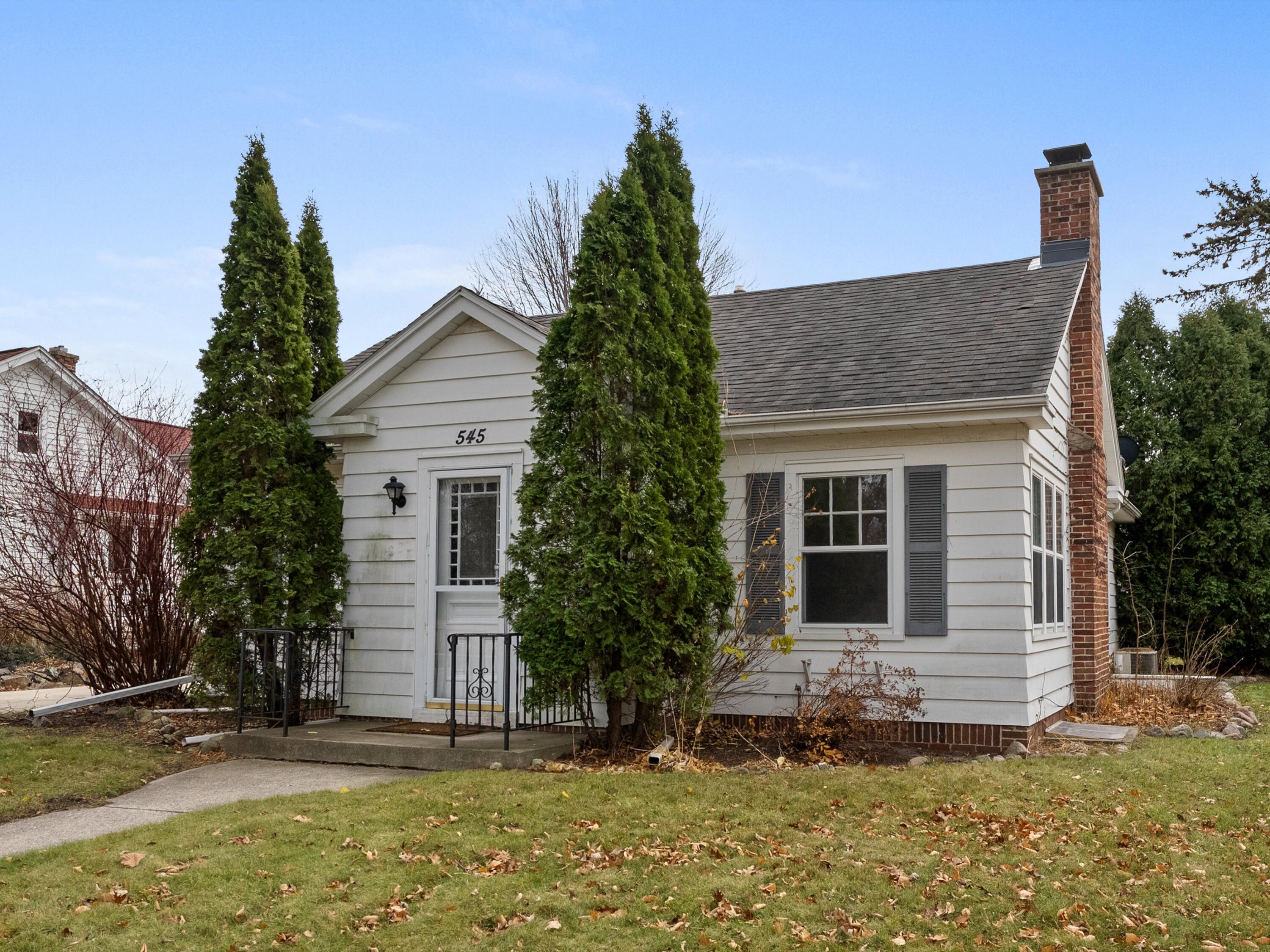 02-002_2682822_04358