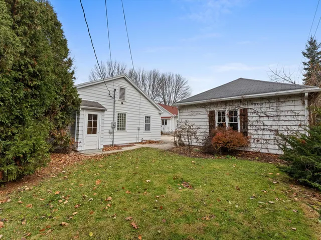 $329,900 | 545 Upper Road, Kohler, WI 53044