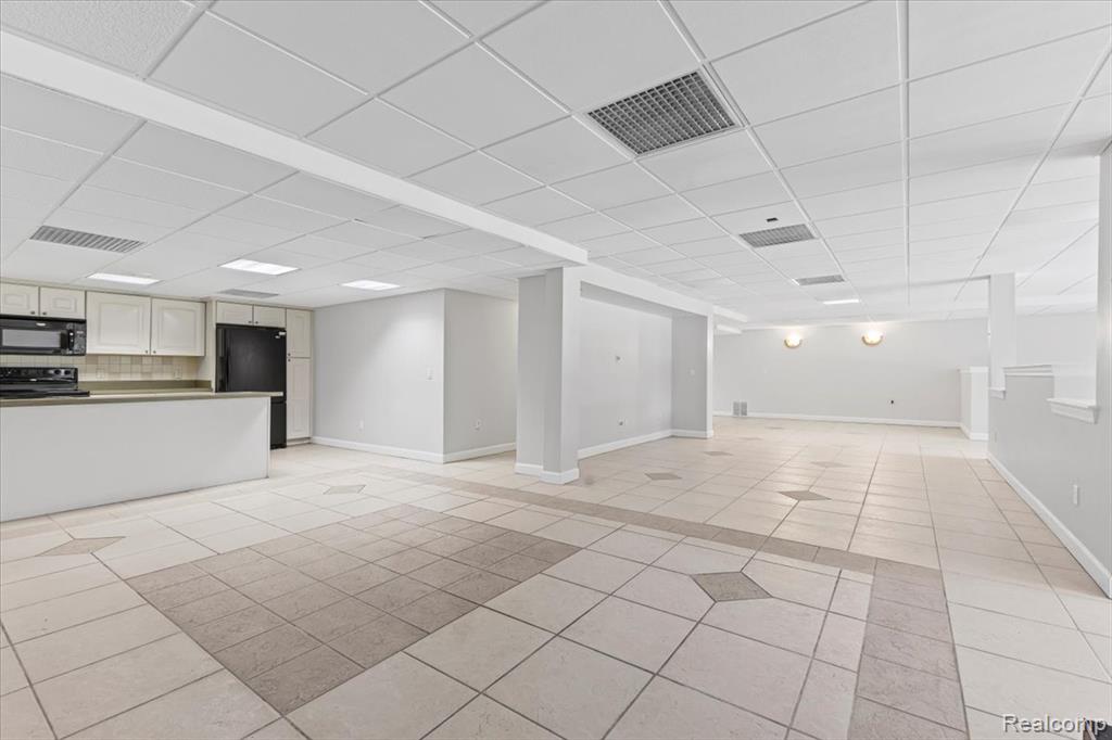 3440 Lone Pine Road West Bloomfield, MI 48323 - Photo 78 of 83
